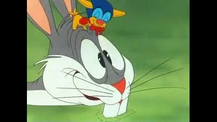 Fallin hare. Bugs Bunny know a Gremlin 