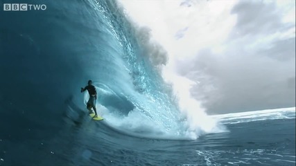 Перфектното сърфиране по 10 метрова вълна! 