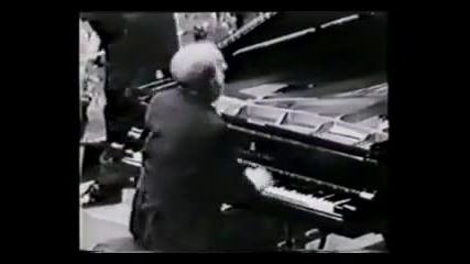 Sviatoslav Richter - Grieg piano concerto, 3rd movement 
