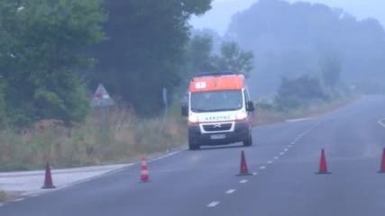 Тежка катастрофа затвори подбалканския път за Бургас