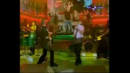 Ricky Martin amp Eros Ramazzotti - Non Siamo Soli 