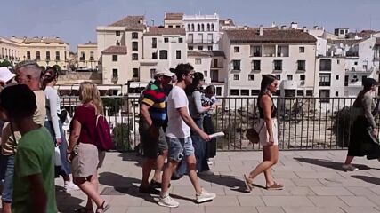 Третата гореща вълна в Испания достигна пика си