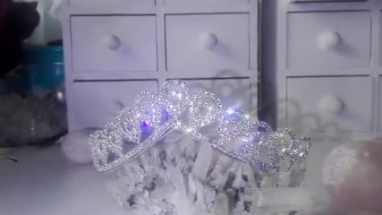 Корона за коса с белгийски кристали- Lady of the Ocean от Absoluterose.com