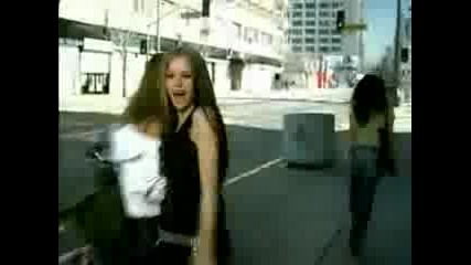 Avril Lavigne - Dont Tell Me (Official Video)