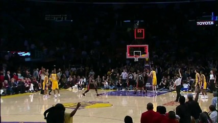 Kobe Bryant Amazing Buzzer Beater