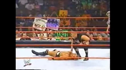 D - Lo Brown vs. Shawn Stasiak - Wwe Heat 29.09.2002 