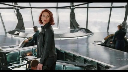 Кадър на Черната Вдовица от филма Отмъстителите (2012)