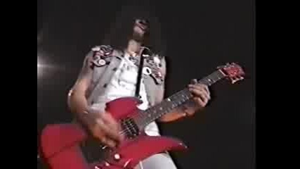 Guns N Roses - Mr. Brownstone Live