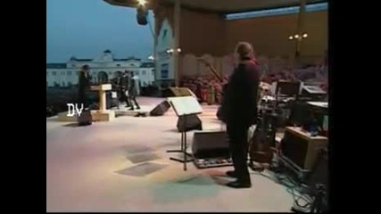 Jon Bon Jovi & Pavarotti - Let it Rain 