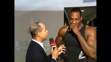 Dwight Howard имитира трениора му смяхх ;dd 
