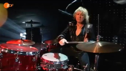 Scorpions feat. Tarja Turunen - The Good Die Young (live)