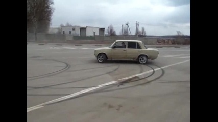 Една Руска машина