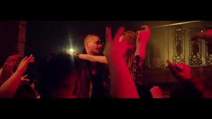 Thalia - Desde Esa Noche ft. Maluma
