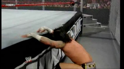Cm Punk vs Undertaker - Hell In A Cell 2009