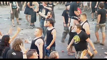 Caliban - No On Is Safe ( Live With Full Force 2010 ) 