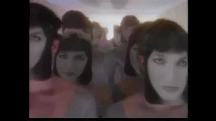 Kate Bush - Running Up That Hill