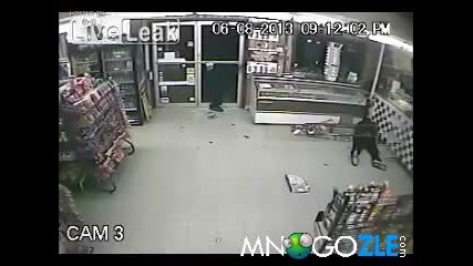 Хлъзгава засада за крадци в магазин