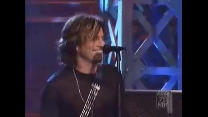 Tommy Lee Hold me down (live) 