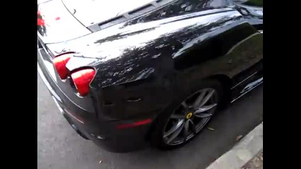 Черно Ferrari 430 Scuderia 