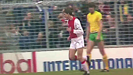 Johan Cruyff - Top 14 Goals for Ajax