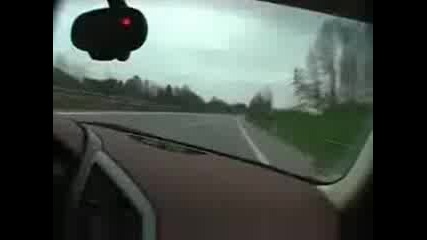 Audi R8 320 km/h
