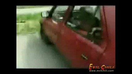 Човек срещу мотор...смях 