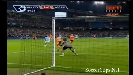 Man City 3 - 0 Wigan (tevez) 