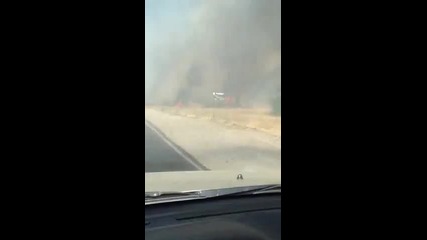Голям пожар край главен път Е-79