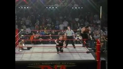 C M Punk & Julio Dinero vs. Sandman (14.01.2004)