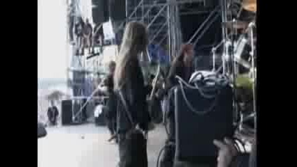 Six feet Under - Feasting On The Blood Of The Insane