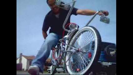 Russel (ръсел) Си Показва Lowrider Bike