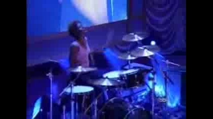 Hilary Duff - Wake Up Live