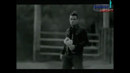 Robbie Williams - Feel + БГ  Субтитри (High Quality)