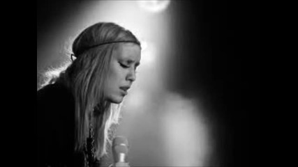 Lykke Li - I follow rivers Lyrics