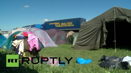 Croatia: Refugees' tents blown away as Bregana border crossing remains shut