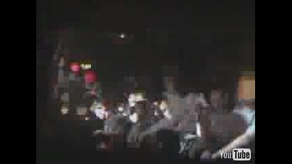 Pj Harvey - You Come Through
