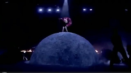 Lady Gaga - Marry The Night ( Live On Mtv Emas 2011 )