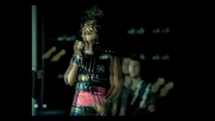 Kelly Clarkson - Low 
