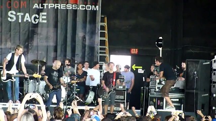 Simple Plan - Addicted - Warped Tour 2011 In Dallas