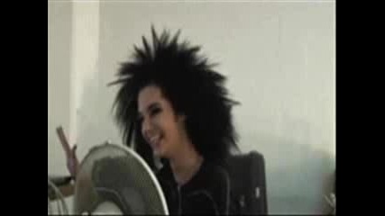Tokio Hotel Has a Laugh Attack 