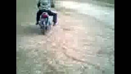 Видео0014.3gp