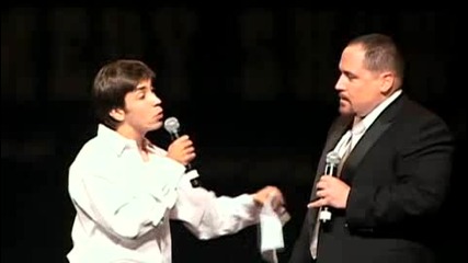 Trailer: Wild West Comedy Show: 30 Days & 30 Nights - Hollywood to the Heartland (2008)