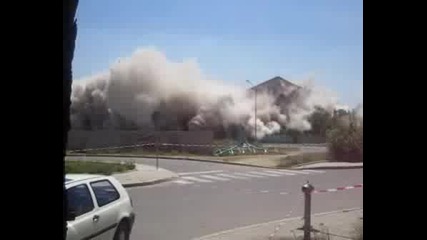 Взрив