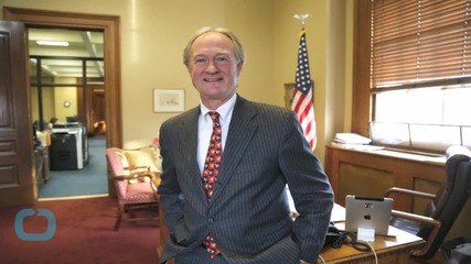 Former Rhode Island Governor Chafee Joins Democratic Presidential Race