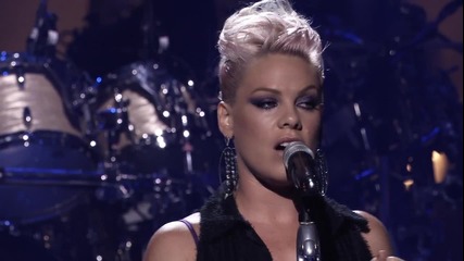 2012 • P!nk - Try ( The Truth About Love - Live From Los Angeles) ( Текст и превод )