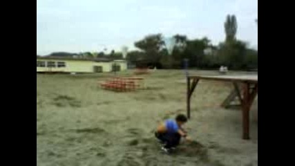 Mov00135.3gp