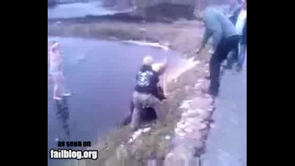 да скочиш главичка в лед fail