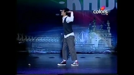 Индия търси талант!няма да съжаляваве ако видите този индийски танцор.и професионалист ще му завиди
