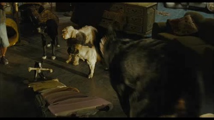Hotel For Dogs Трейлър