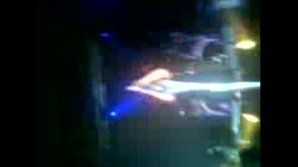 Korn - Falling Away From Me Live